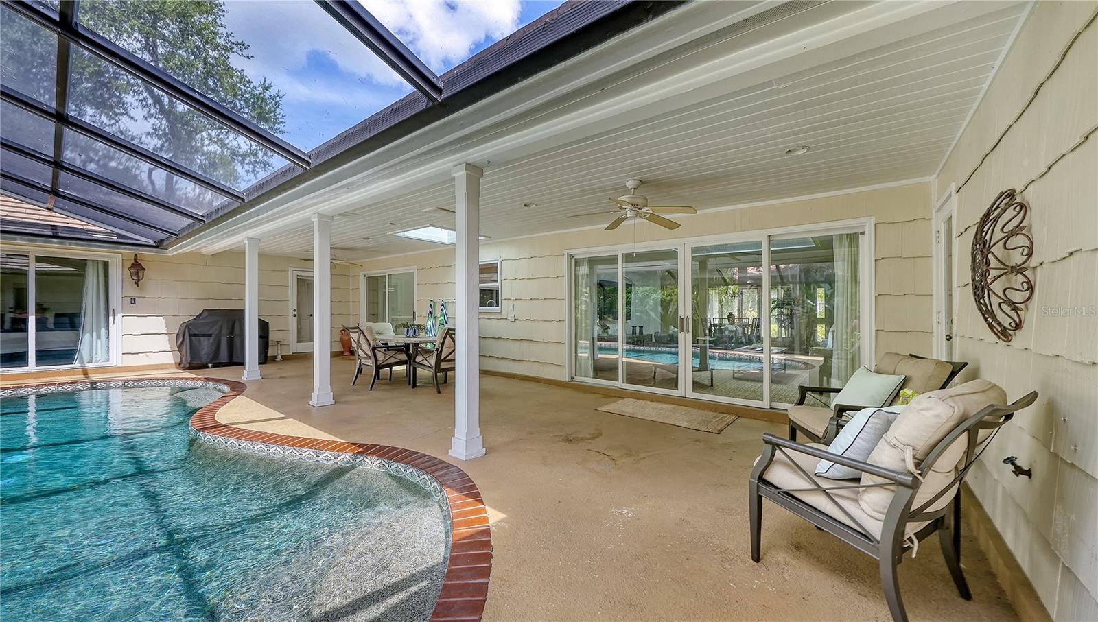 4887 PEREGRINE POINT CIR E — photo 39