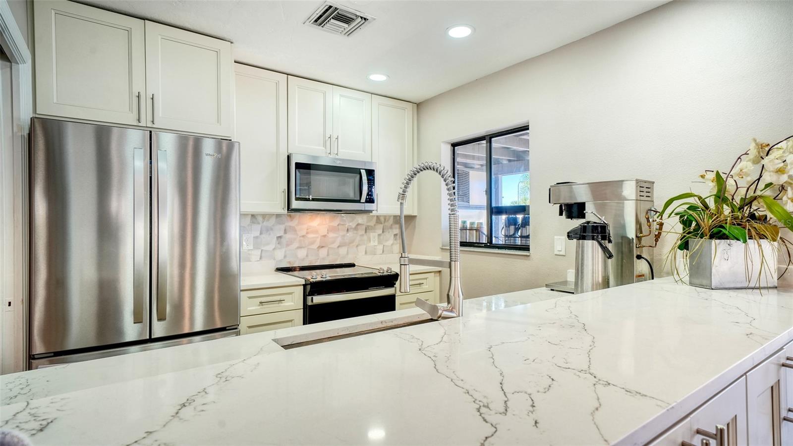 4887 PEREGRINE POINT CIR E — photo 57