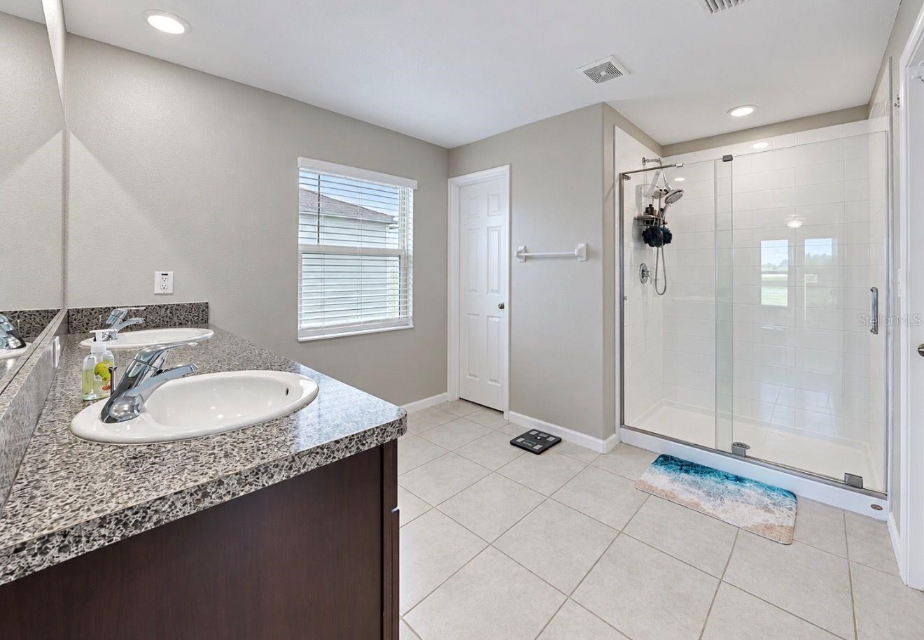 11911 FIELD THISTLE CT — photo 29