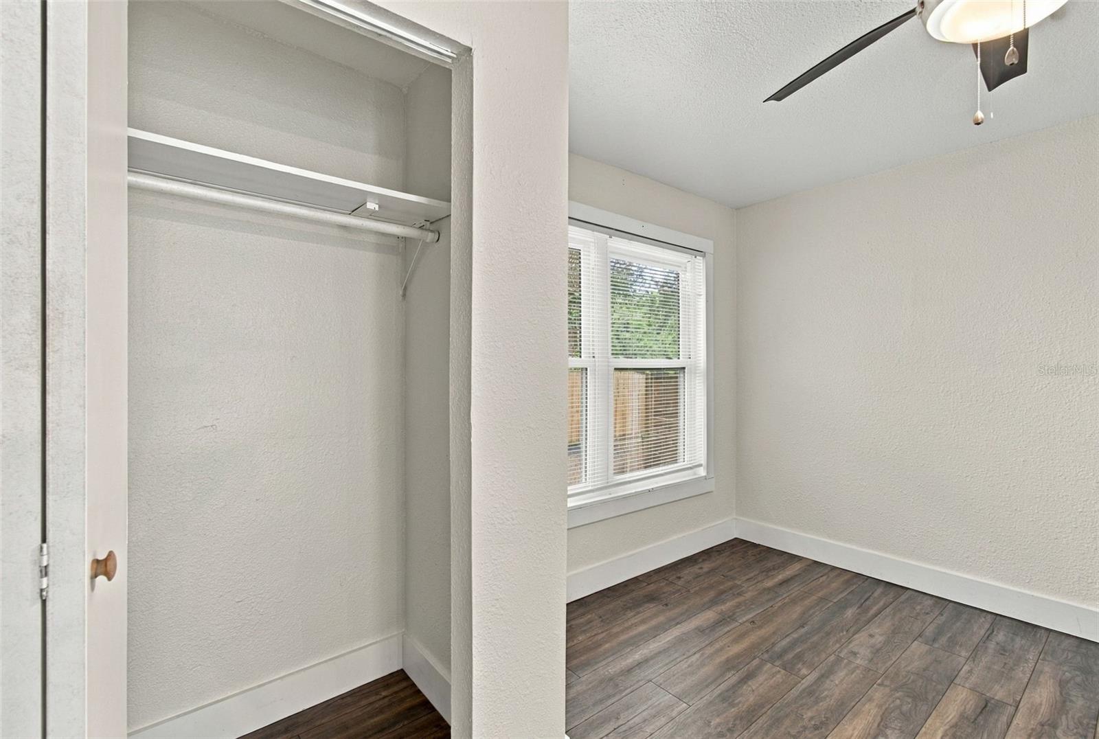 1611 E GENESEE ST — photo 27