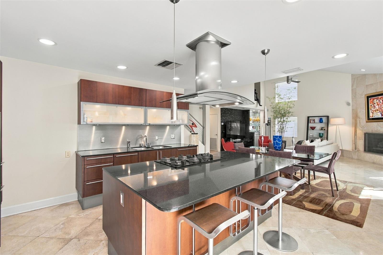 2718 W PRICE AVE — photo 15