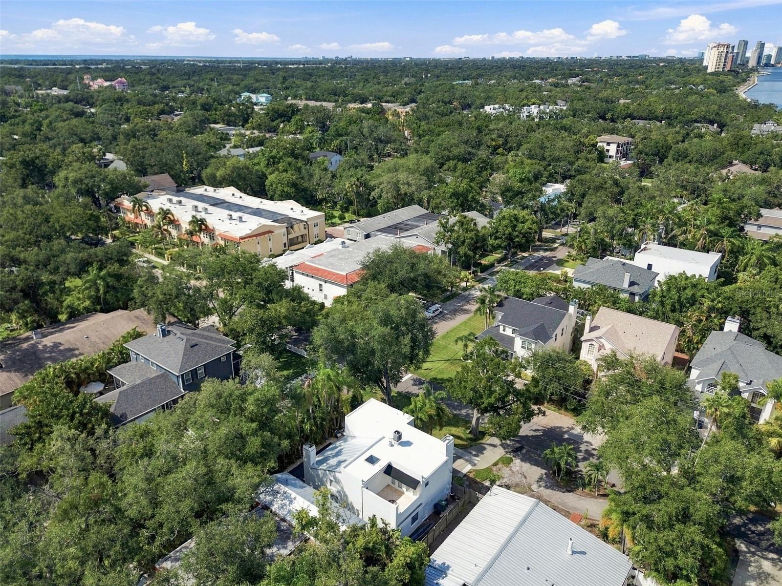 2718 W PRICE AVE — photo 44