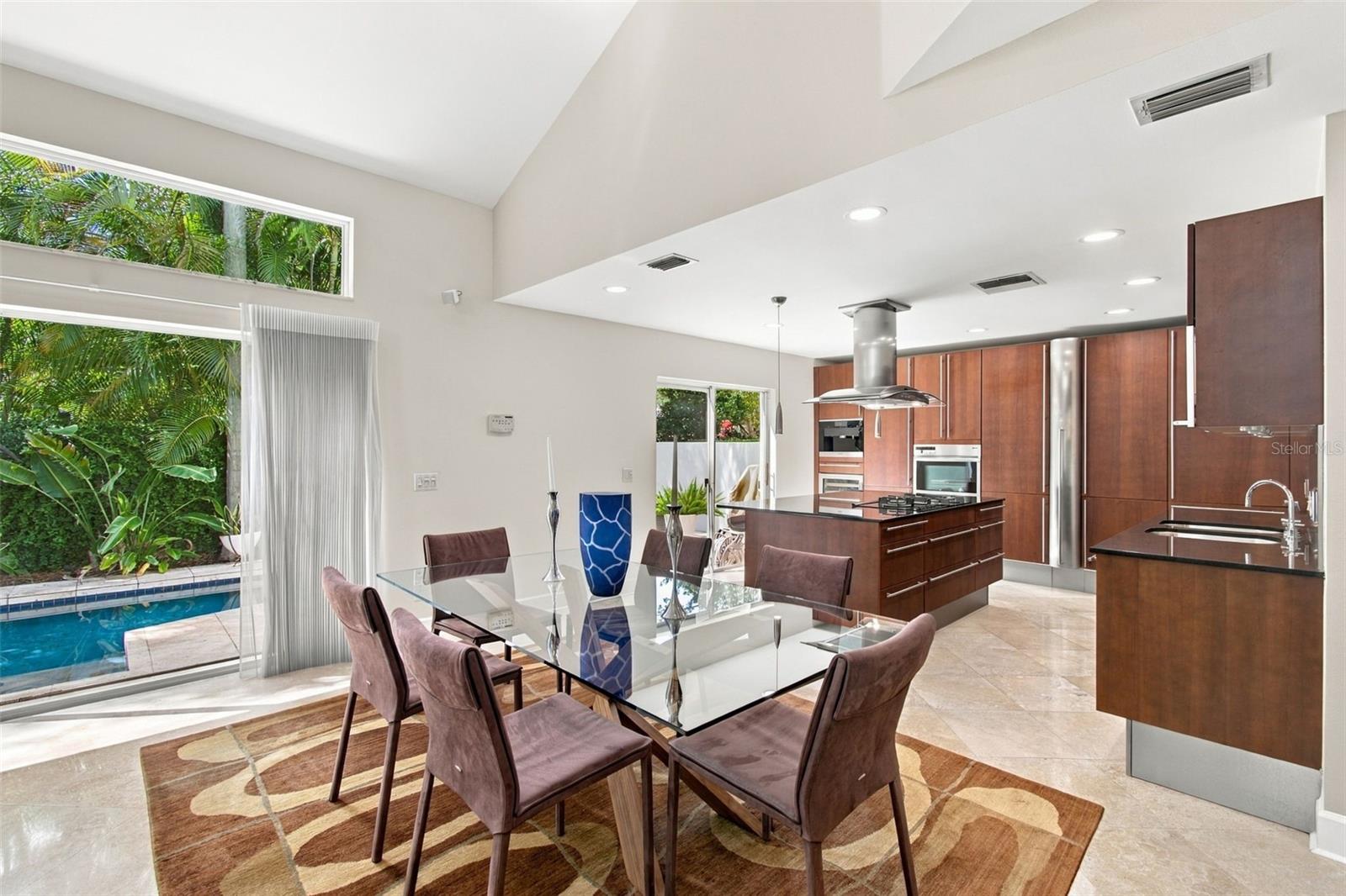 2718 W PRICE AVE — photo 16