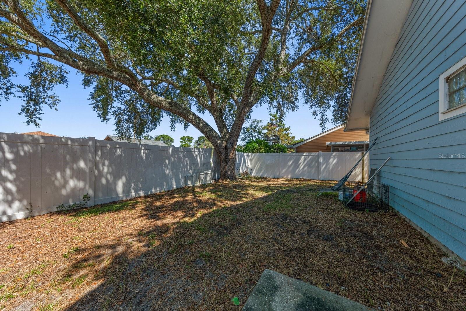 1679 NEEDLES LN W — photo 18