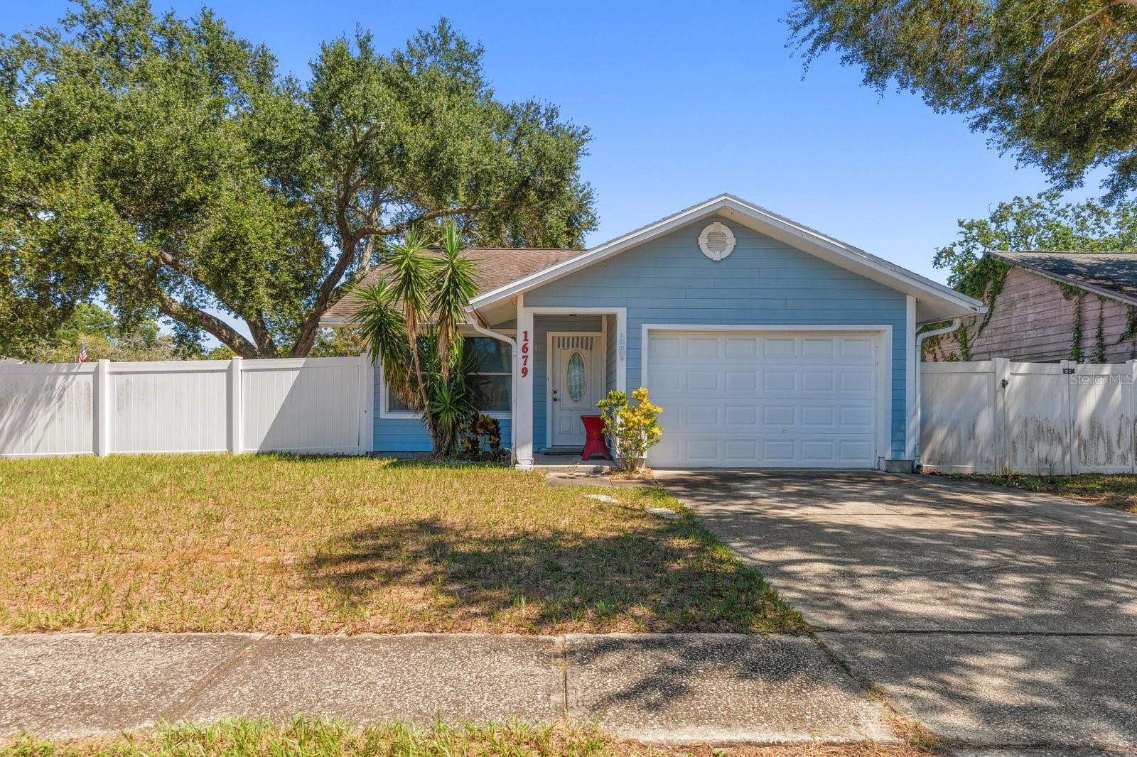 1679 NEEDLES LN W — photo 2