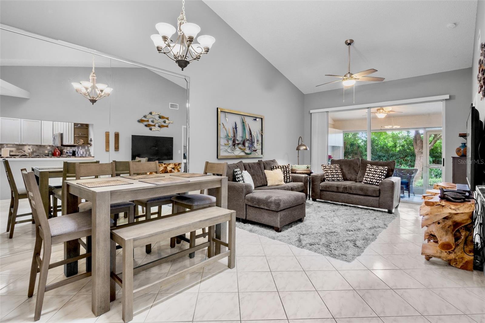 5607 MONTE ROSSO RD — photo 7
