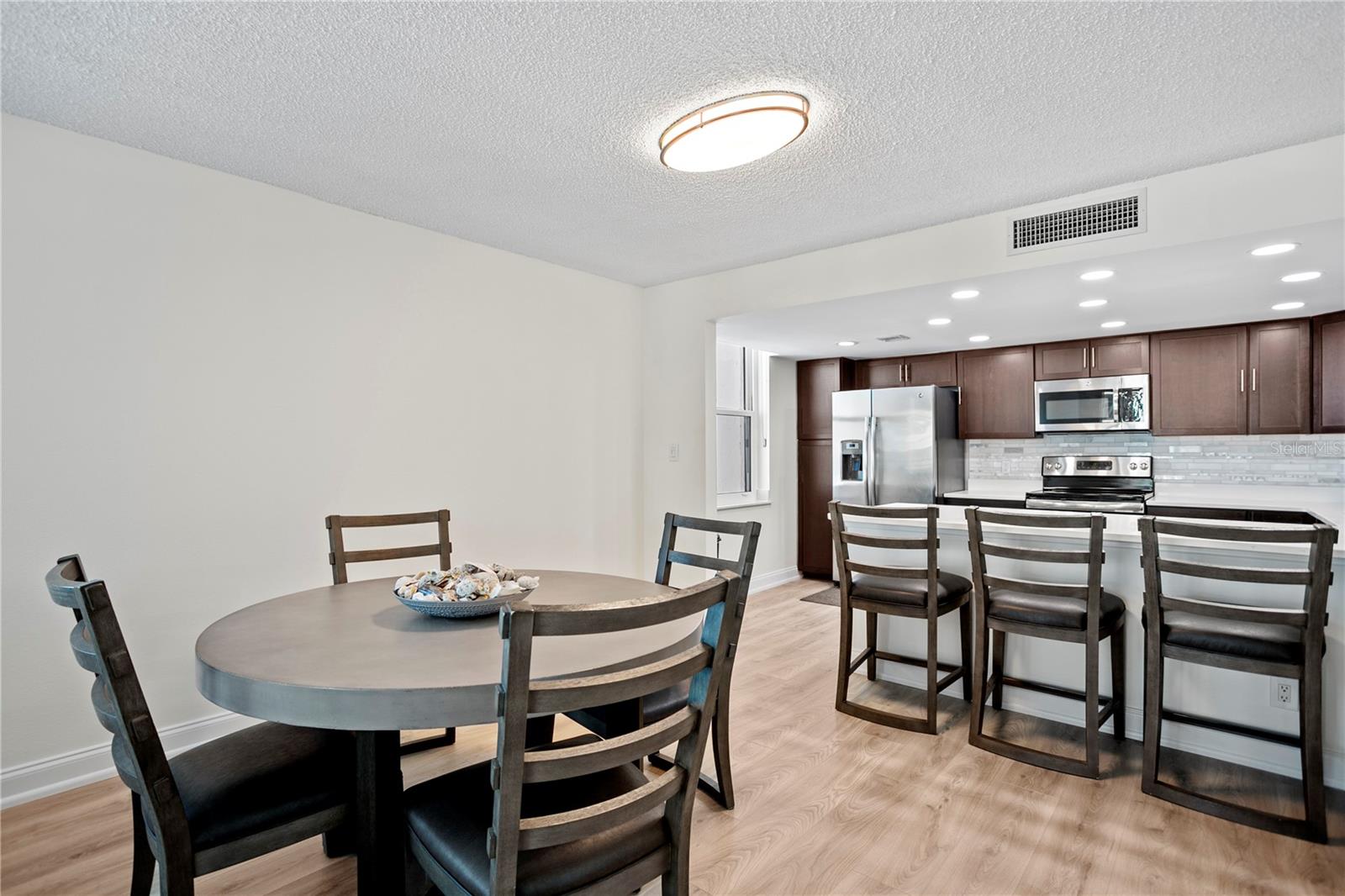 1430 GULF BLVD #603 — photo 11