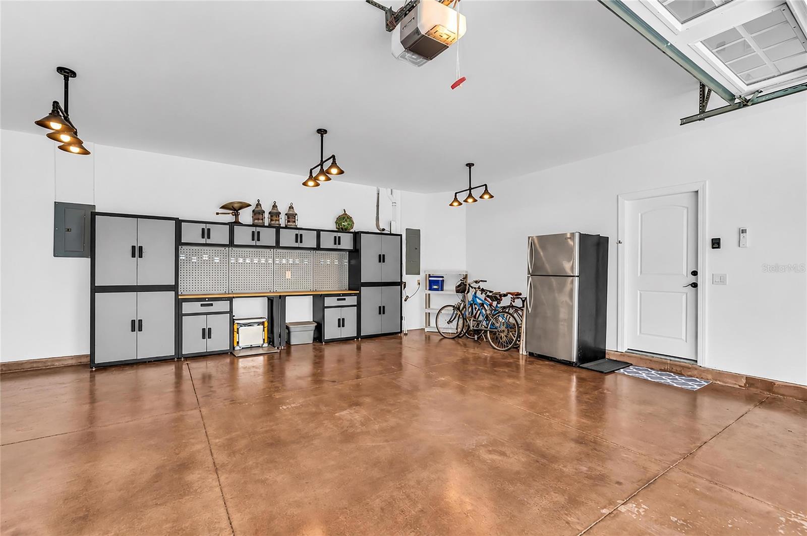 301 PONCE DE LEON AVE — photo 46