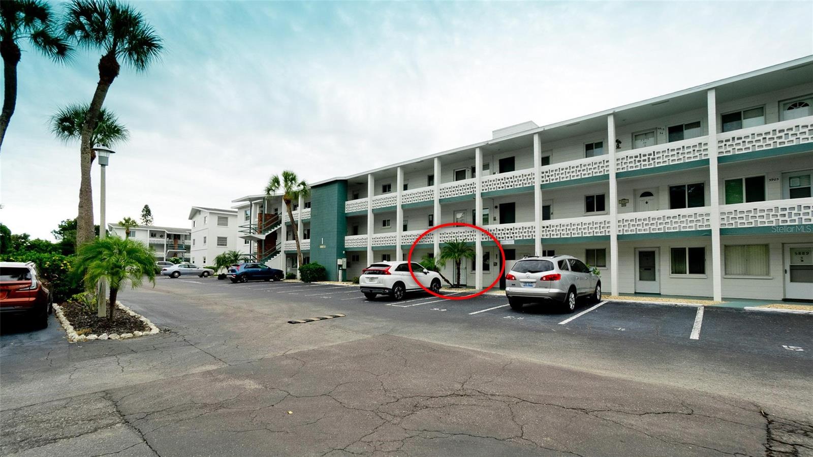 5885 WELCOME RD #I3 — photo 2