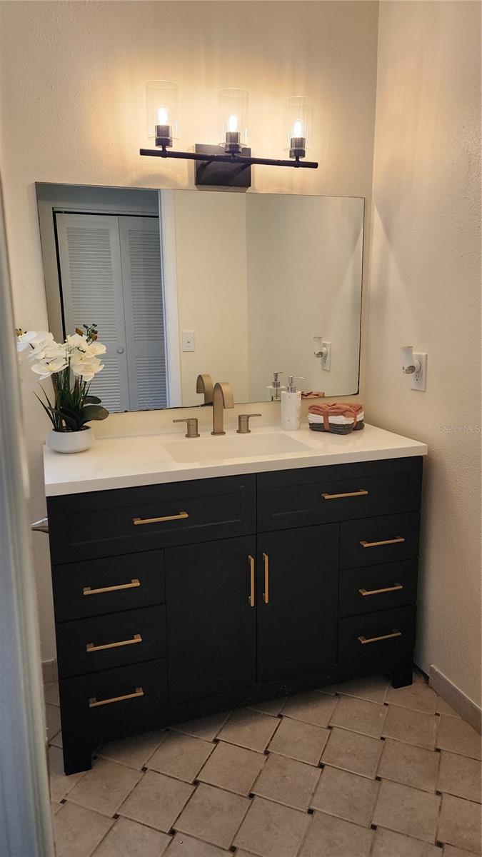 3165 PHLOX DR — photo 4