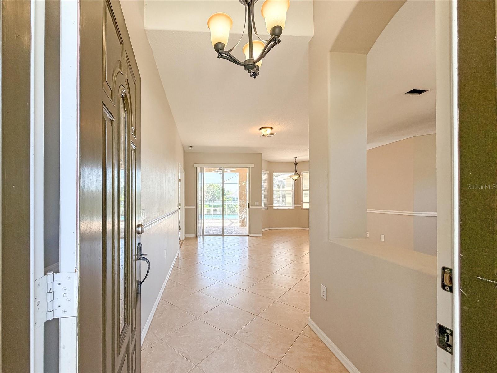 8604 FENHOLLOWAY CT — photo 10