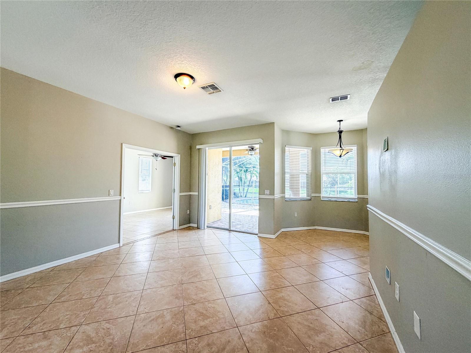 8604 FENHOLLOWAY CT — photo 12