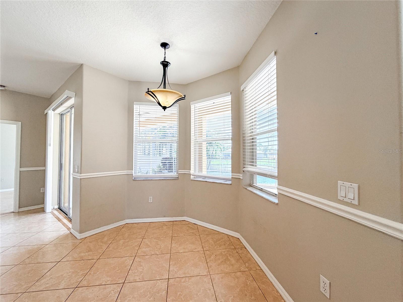 8604 FENHOLLOWAY CT — photo 19