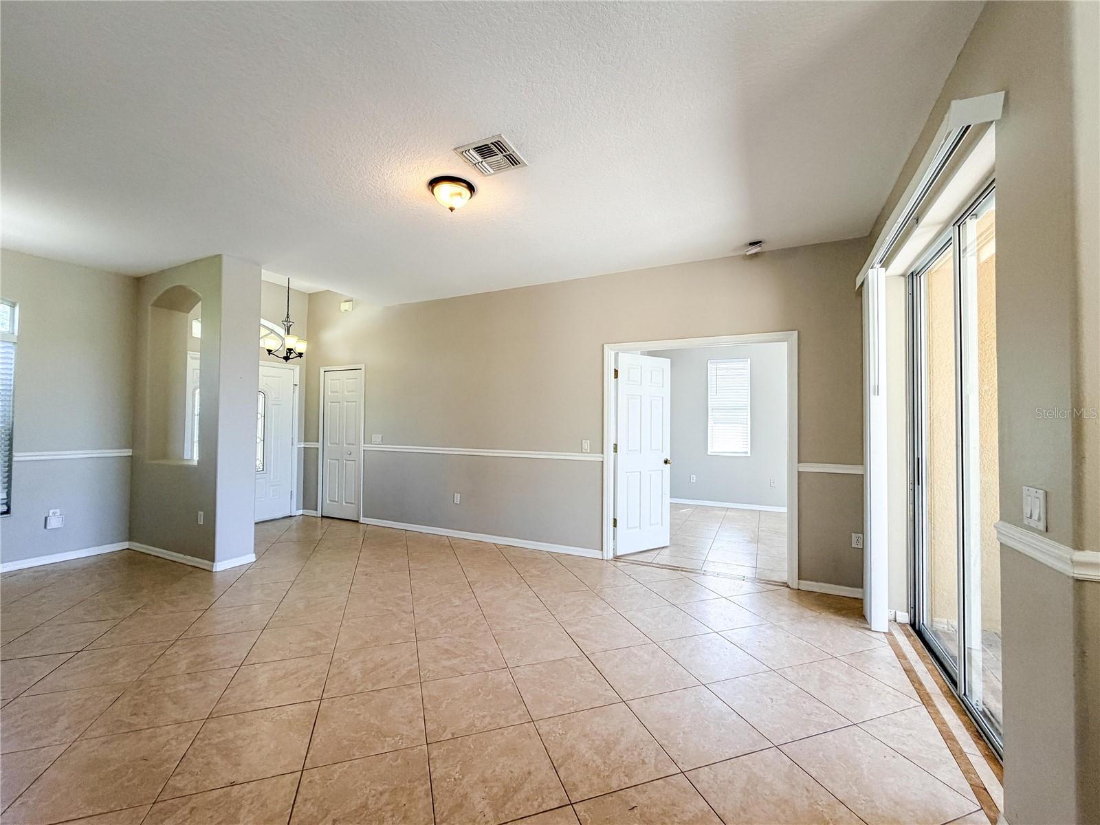 8604 FENHOLLOWAY CT — photo 13