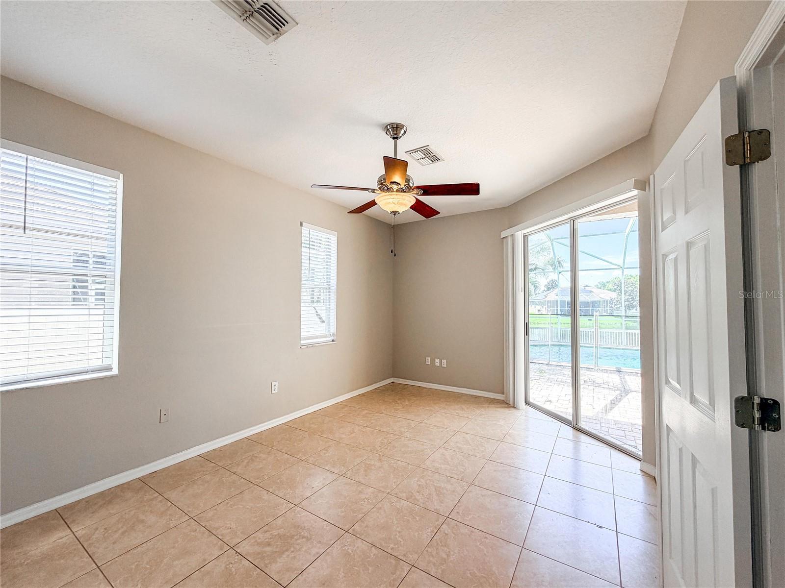 8604 FENHOLLOWAY CT — photo 24