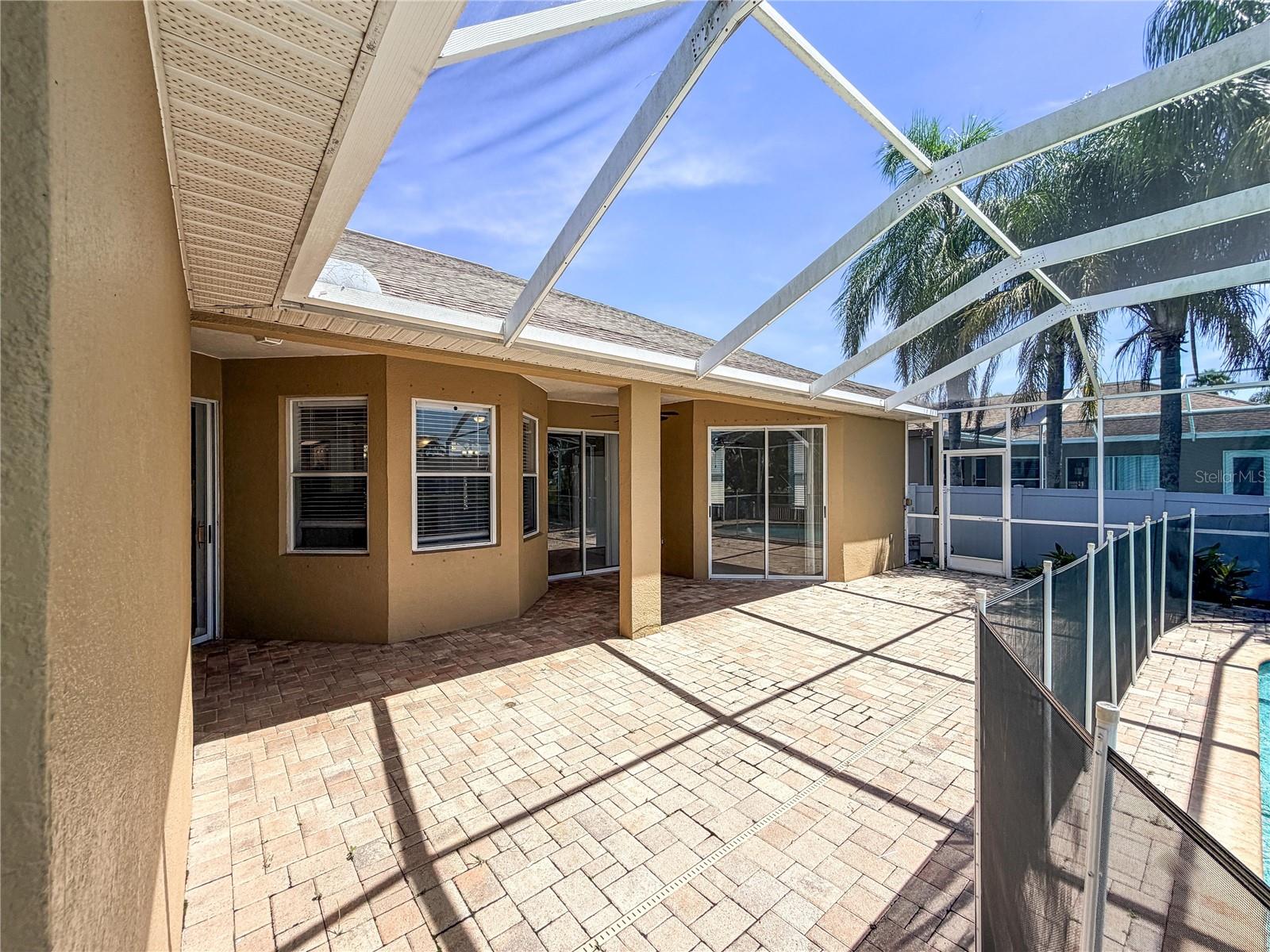 8604 FENHOLLOWAY CT — photo 8