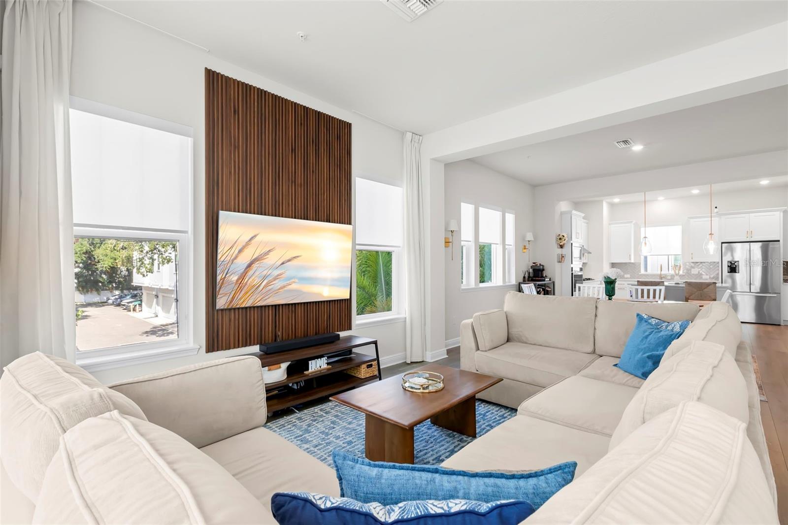 206 S TAMPANIA AVE #6 — photo 2