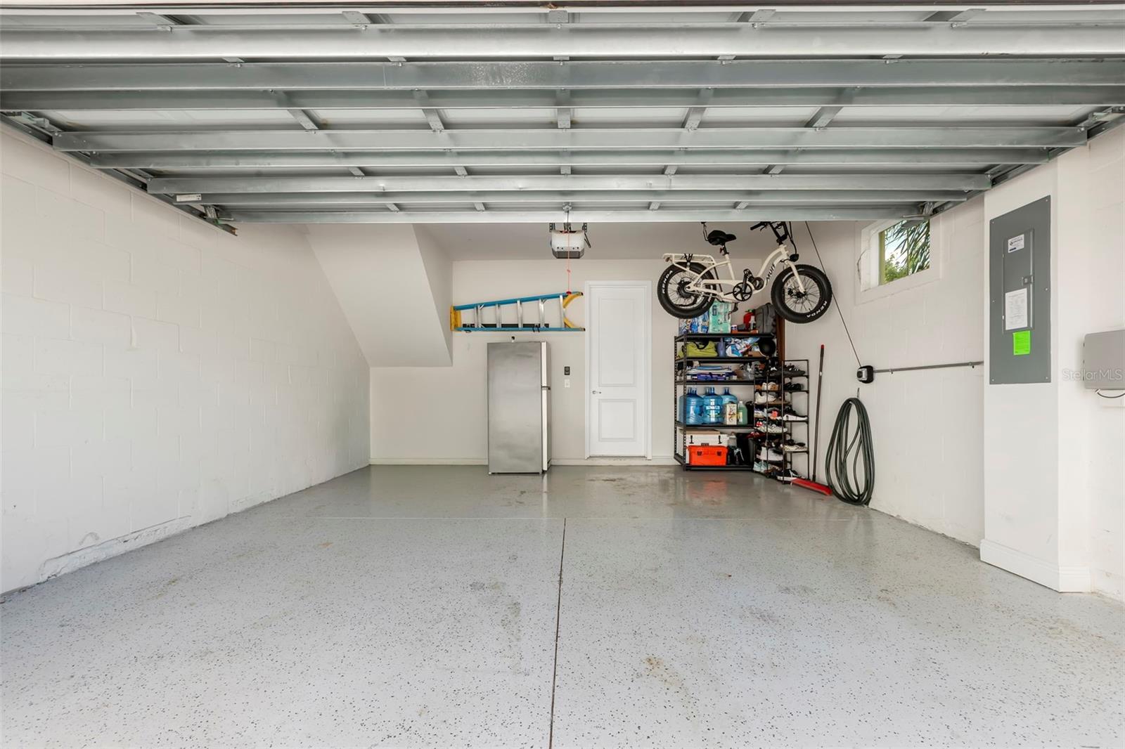 206 S TAMPANIA AVE #6 — photo 31