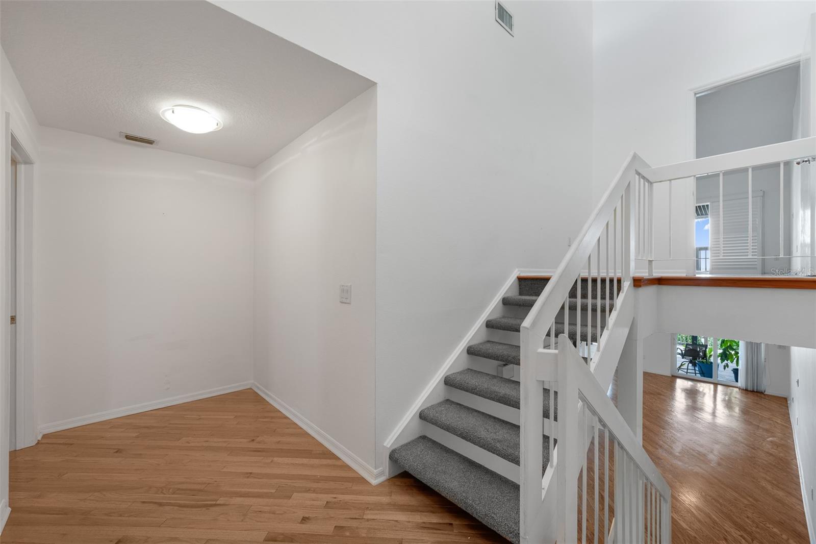 716 S BREVARD AVE — photo 22