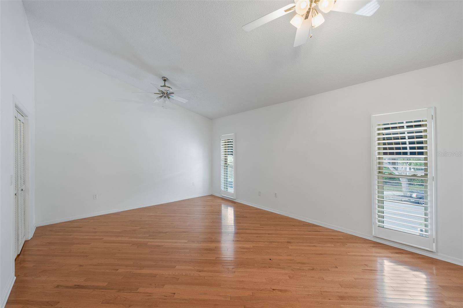 716 S BREVARD AVE — photo 33