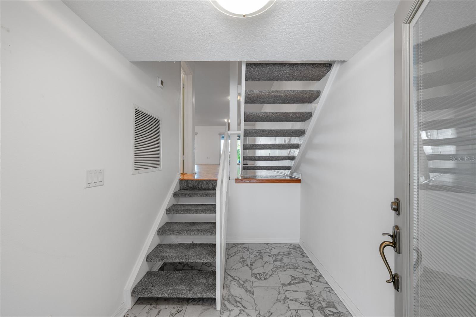 716 S BREVARD AVE — photo 5