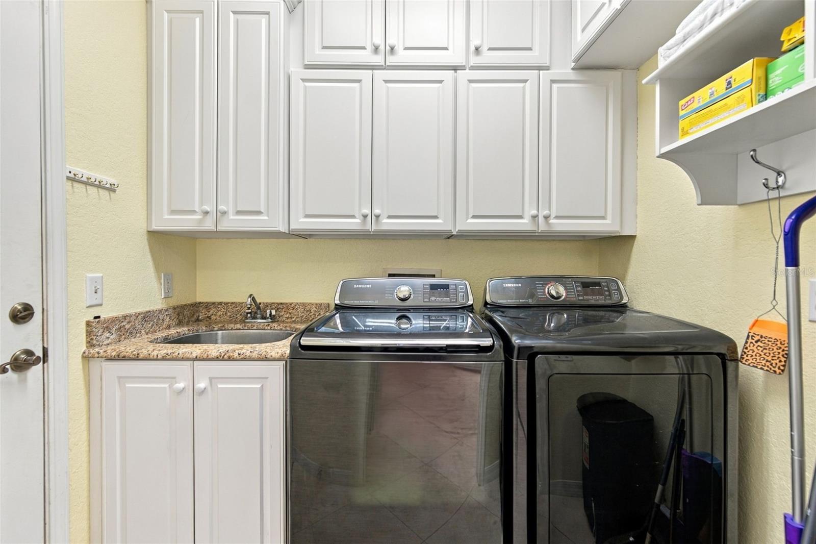 1248 LYNDHURST GREENS DR #1248 — photo 28