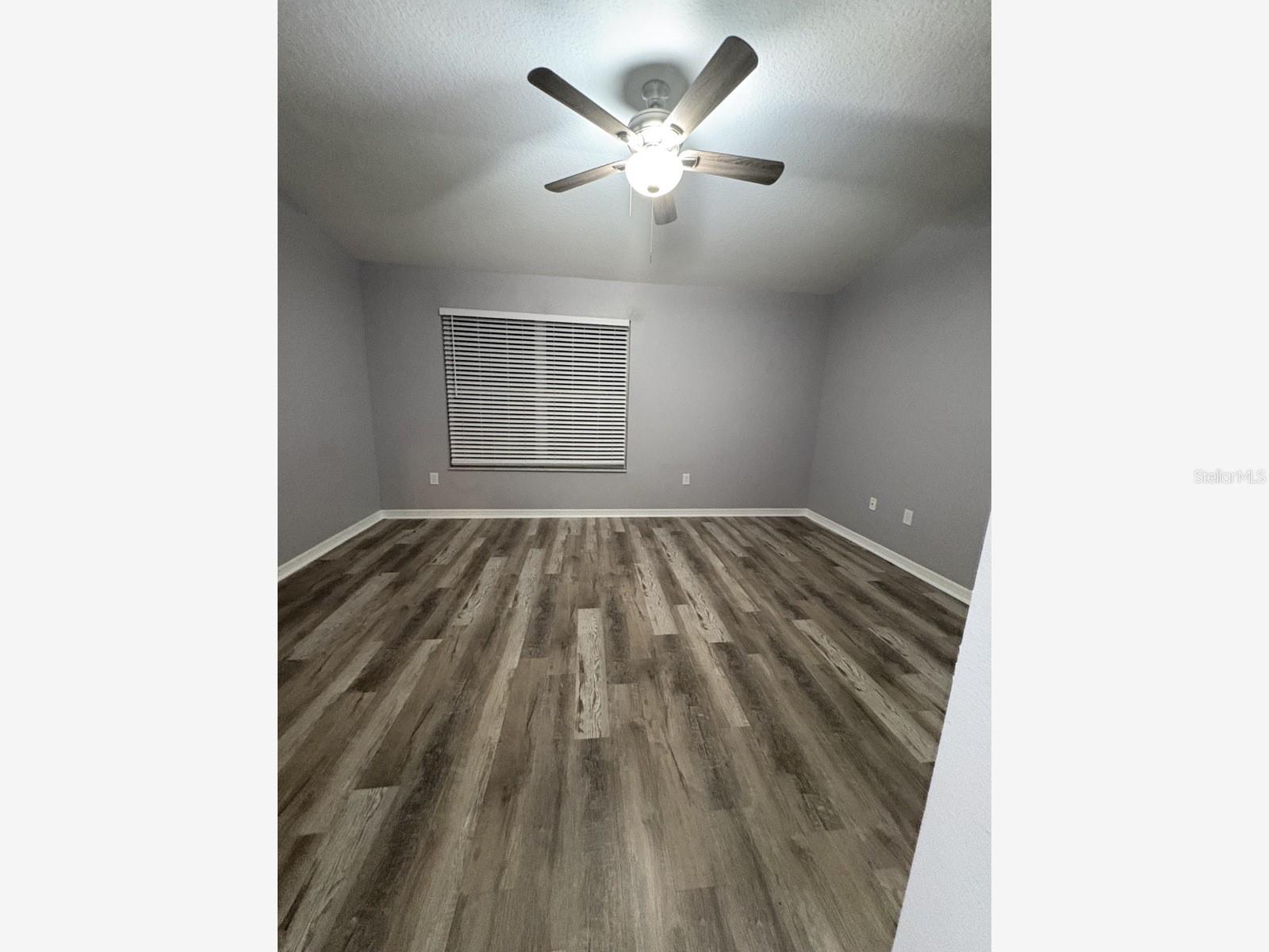 12307 FOXMOOR PEAK DR — photo 34