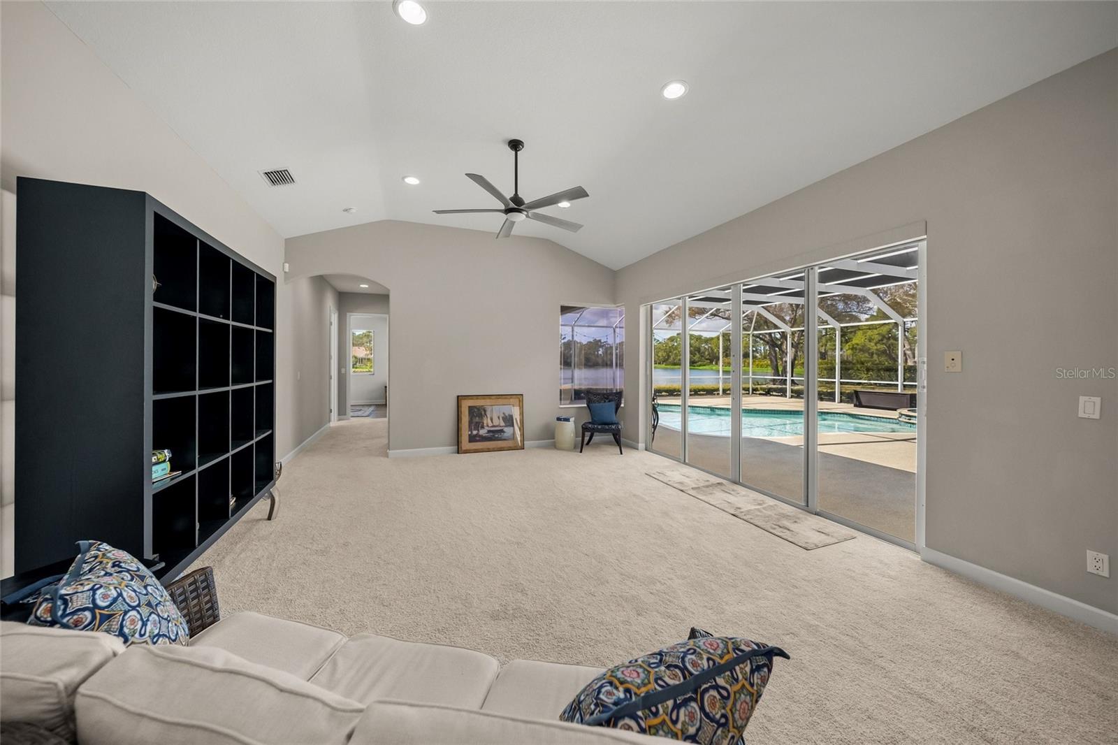 9075 MISTY CREEK DR — photo 19