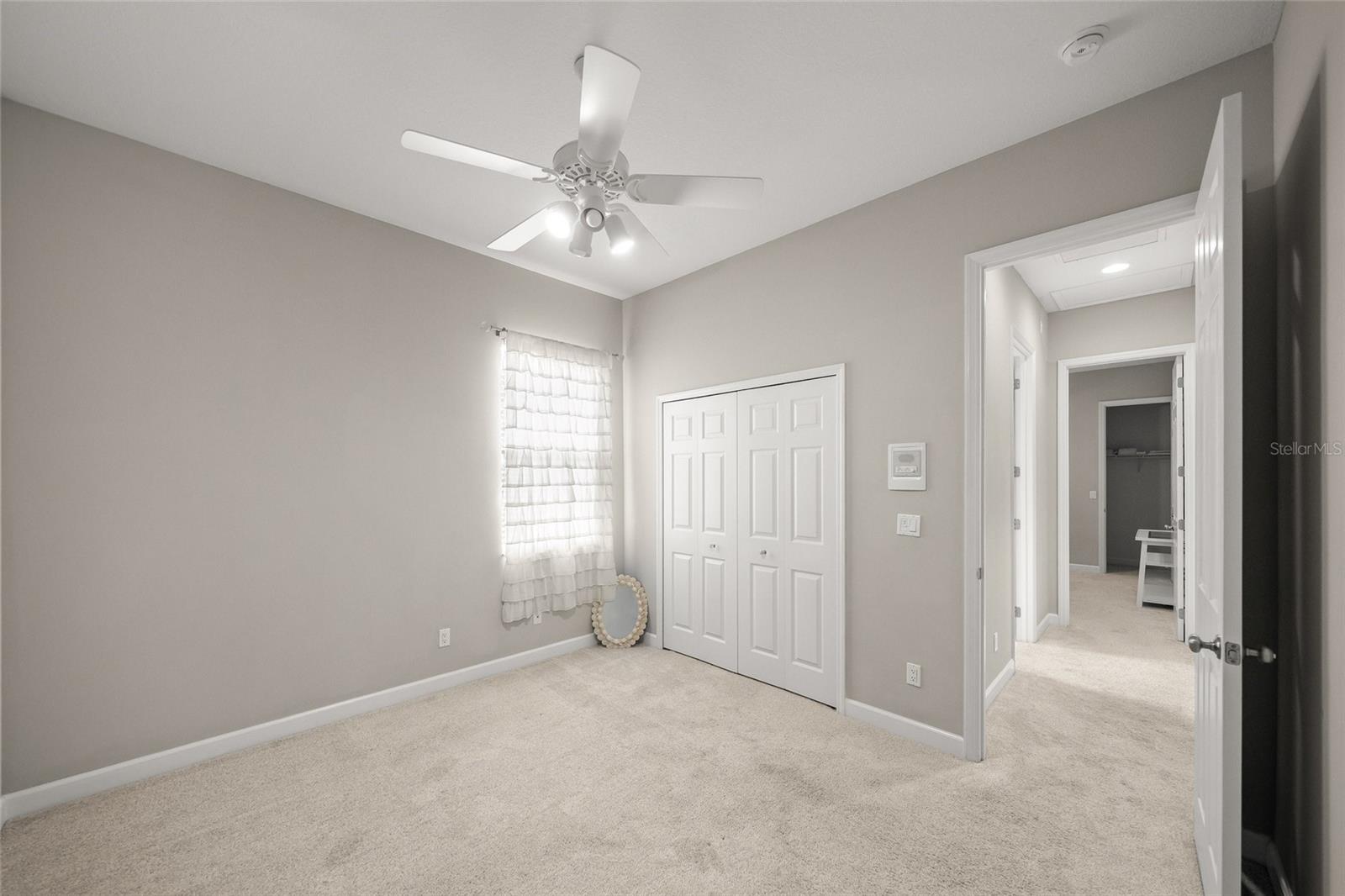 9075 MISTY CREEK DR — photo 32