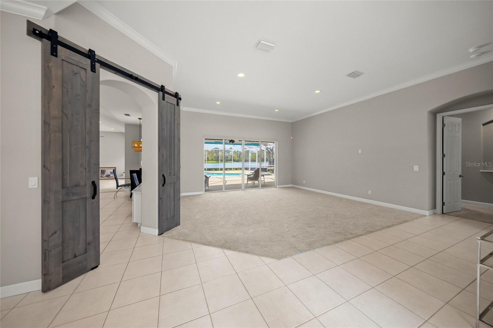 9075 MISTY CREEK DR — photo 8