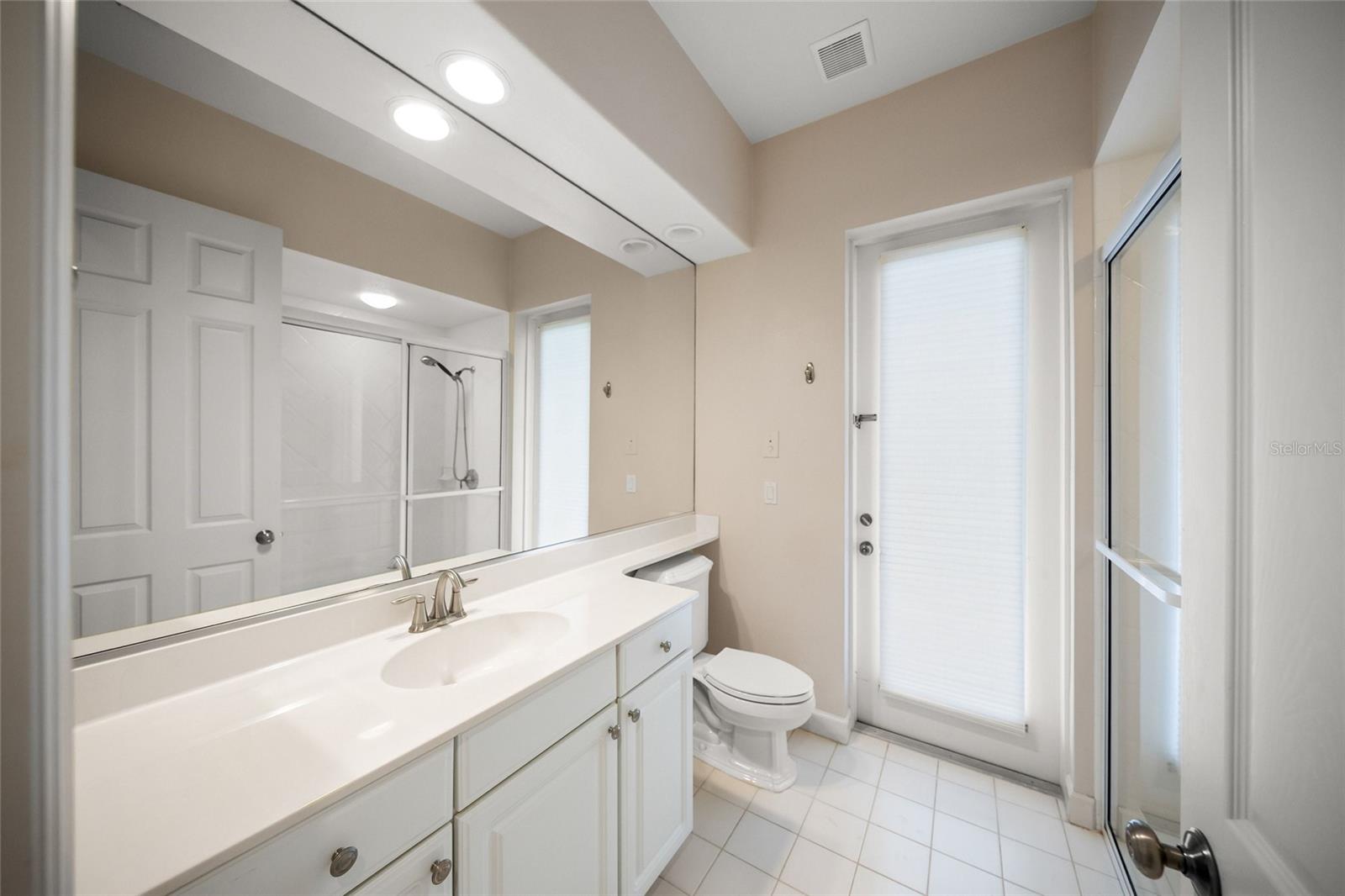 9075 MISTY CREEK DR — photo 29