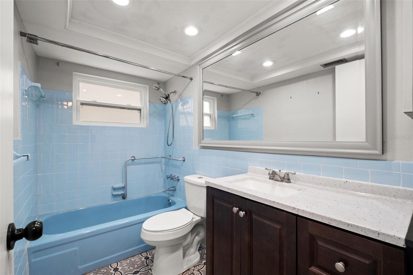 8024 BEAVER CREEK LOOP — photo 36