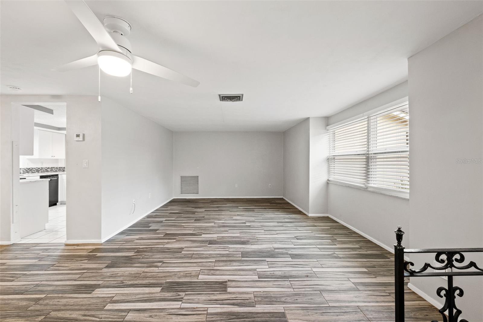 8024 BEAVER CREEK LOOP — photo 12
