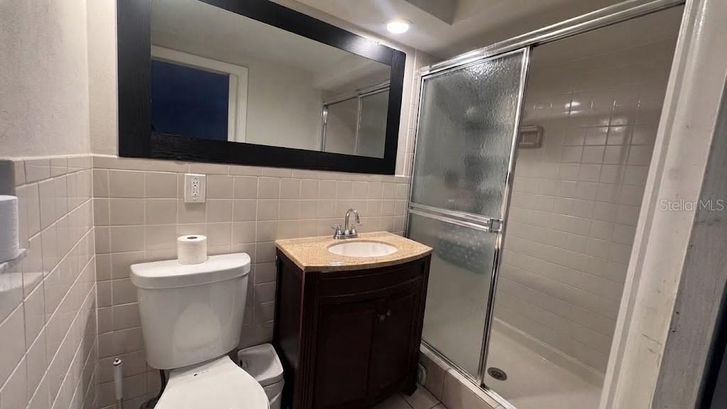 7815 GREYBIRCH TER — photo 14