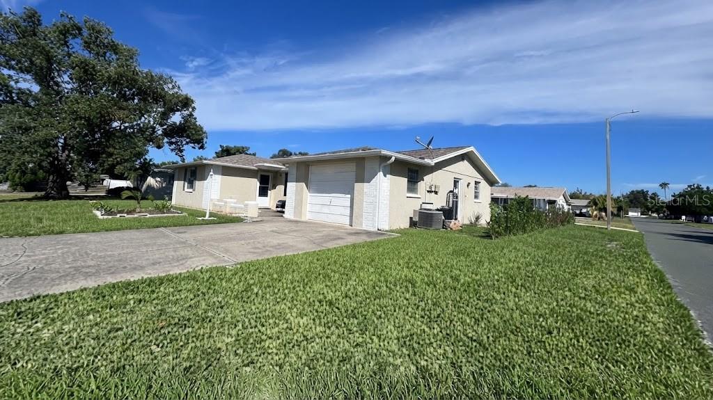 7815 GREYBIRCH TER — photo 2