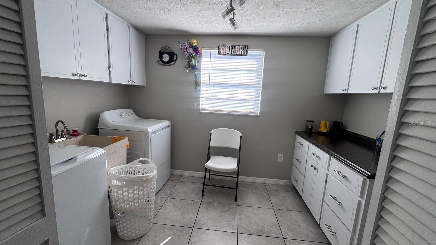 7815 GREYBIRCH TER — photo 15