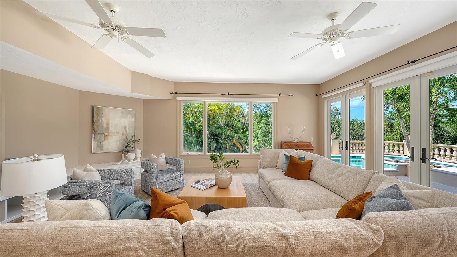 168 COASTAL HAMMOCK CT — photo 10