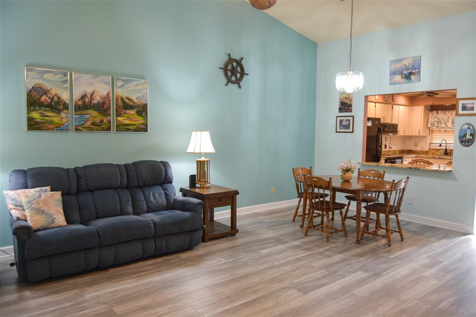 1109 TARTAN DR #B — photo 6