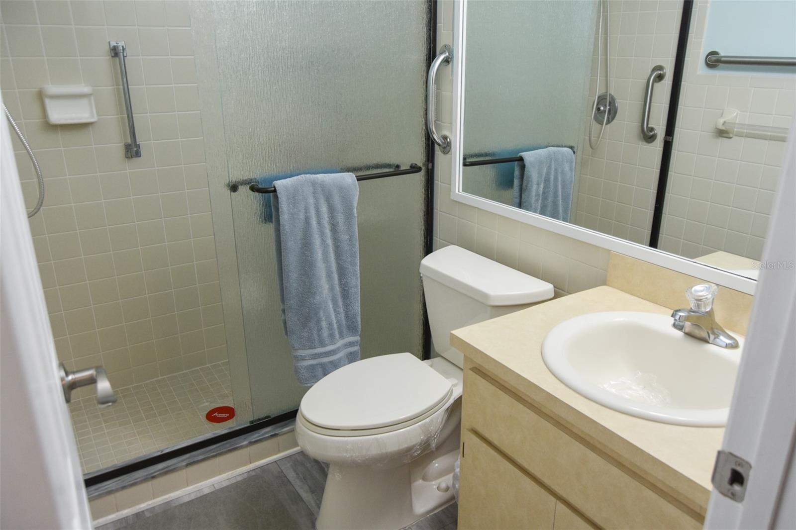 1109 TARTAN DR #B — photo 12