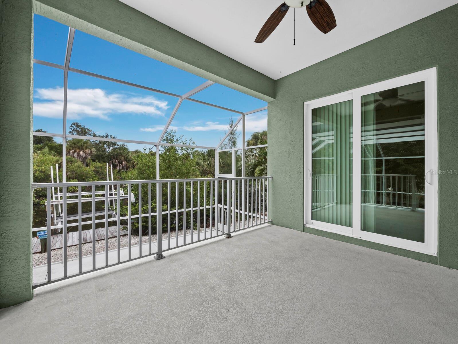 182 ISLAND CIR — photo 31
