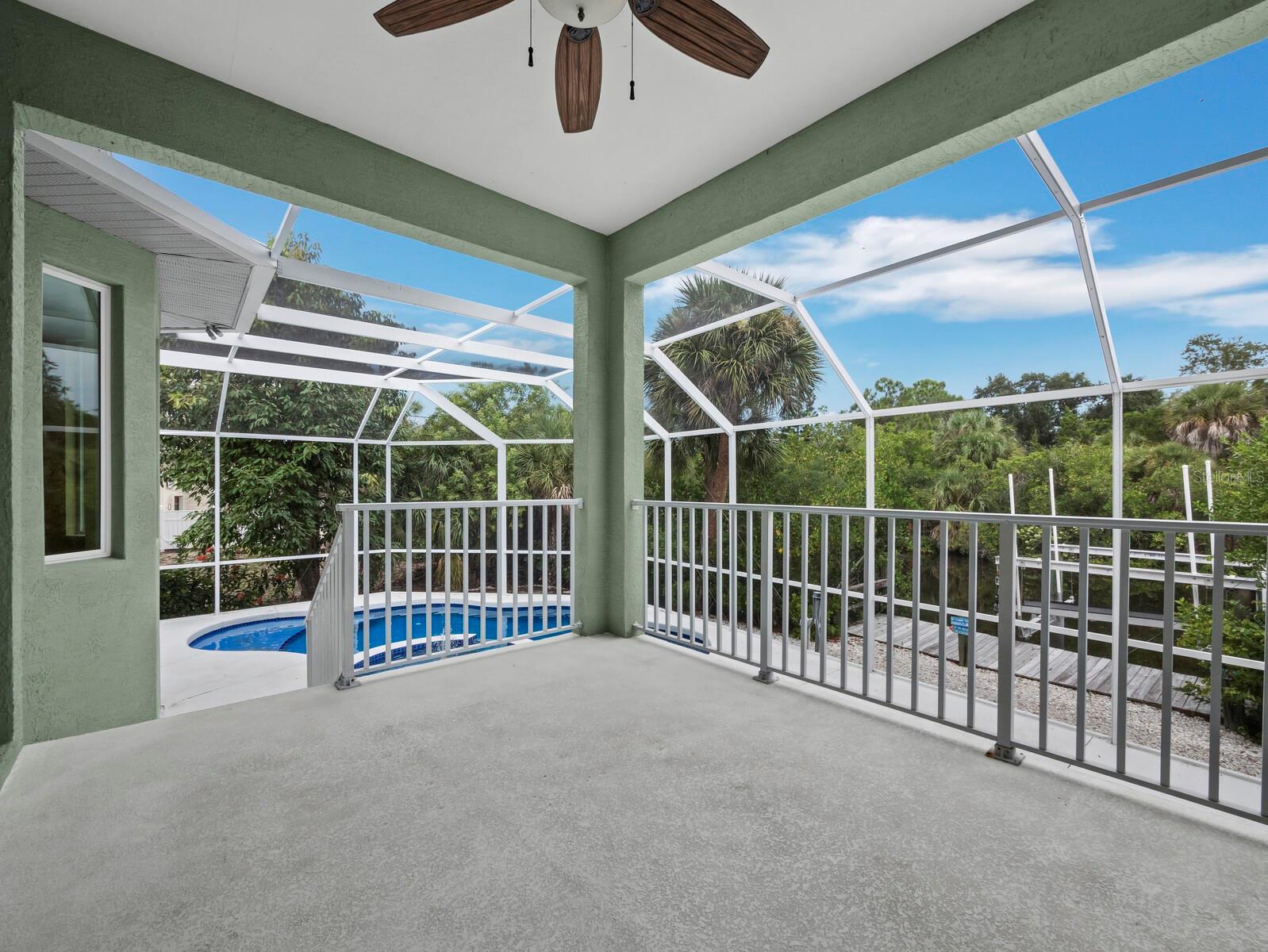 182 ISLAND CIR — photo 32