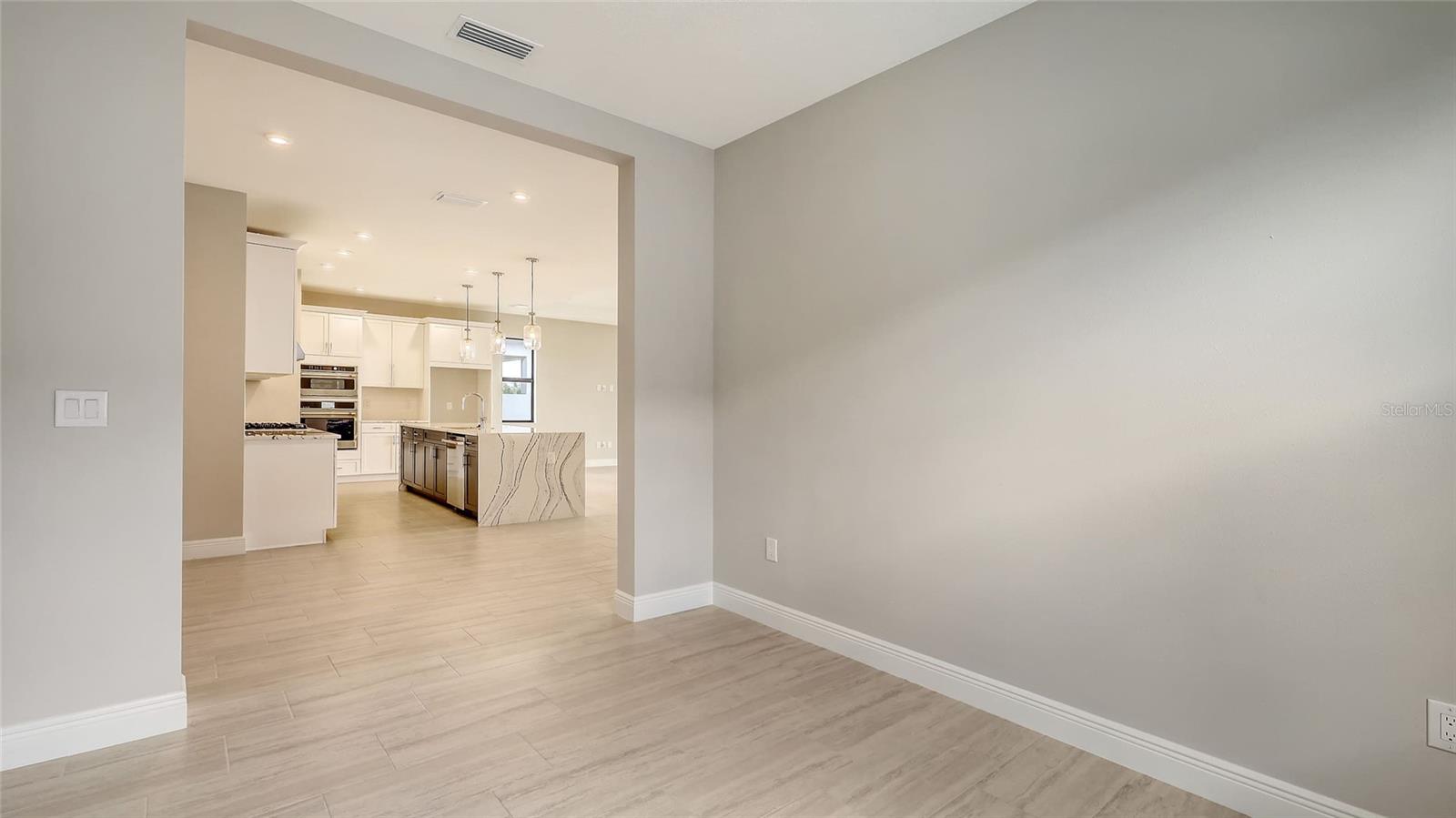 14517 COASTAL WOODLAND LN — photo 12