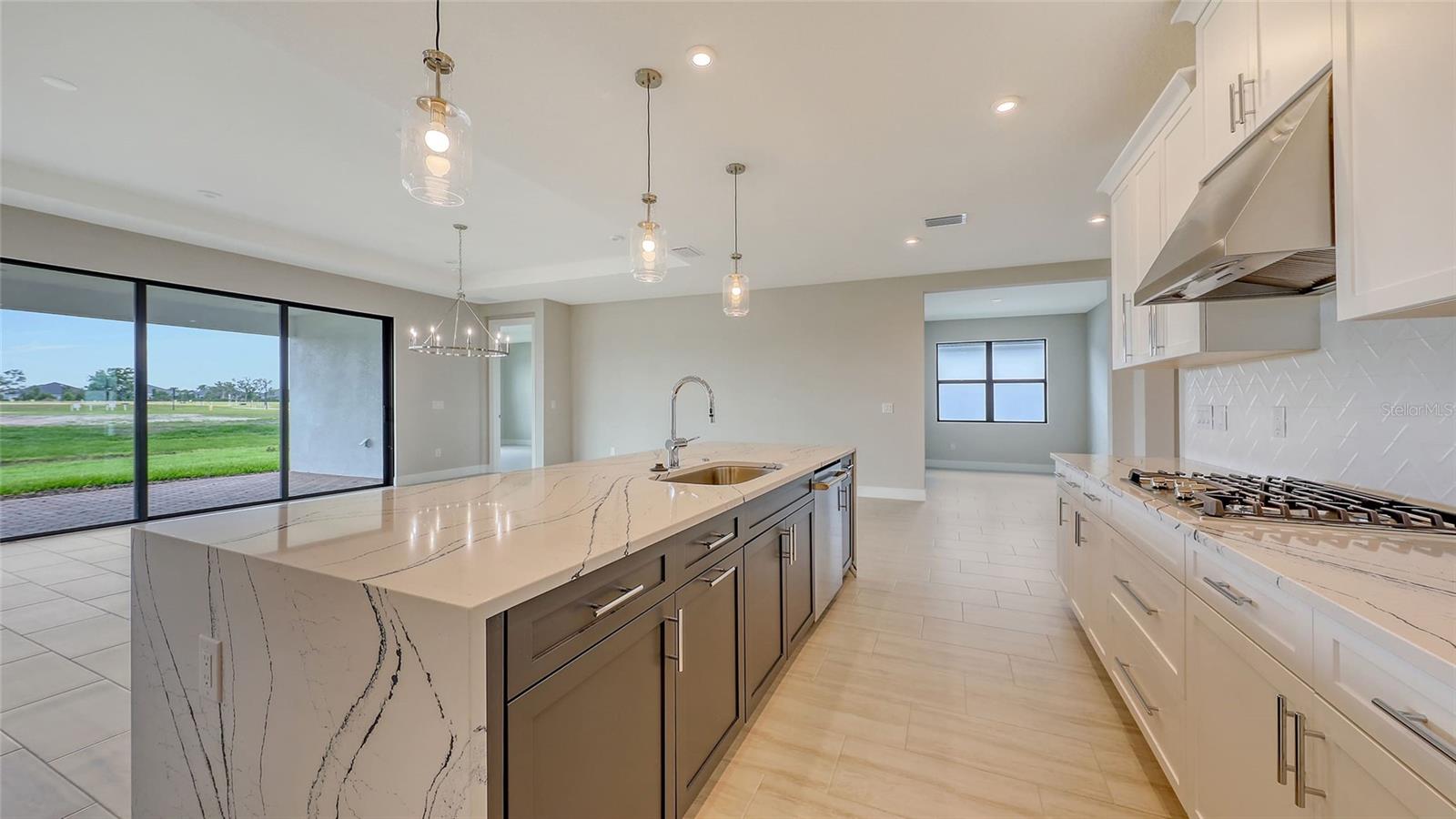 14517 COASTAL WOODLAND LN — photo 8