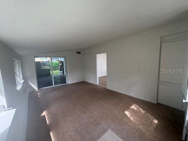 14804 N BOULEVARD — photo 6