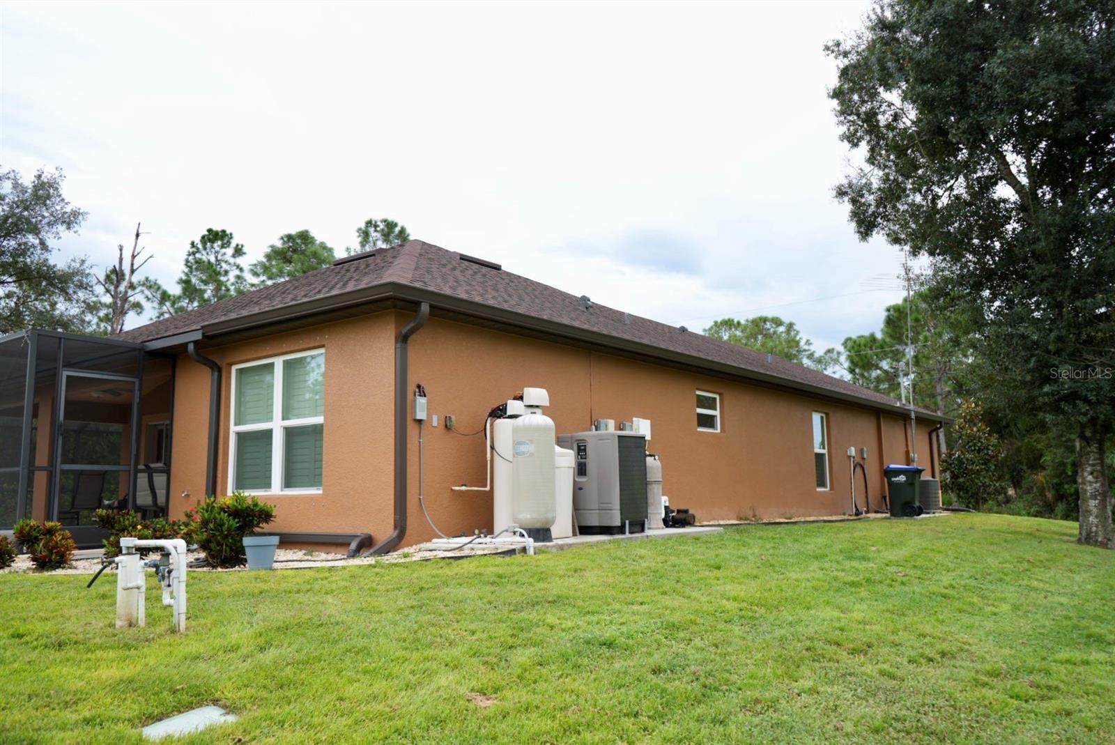 5168 GREENHOUSE AVE — photo 7