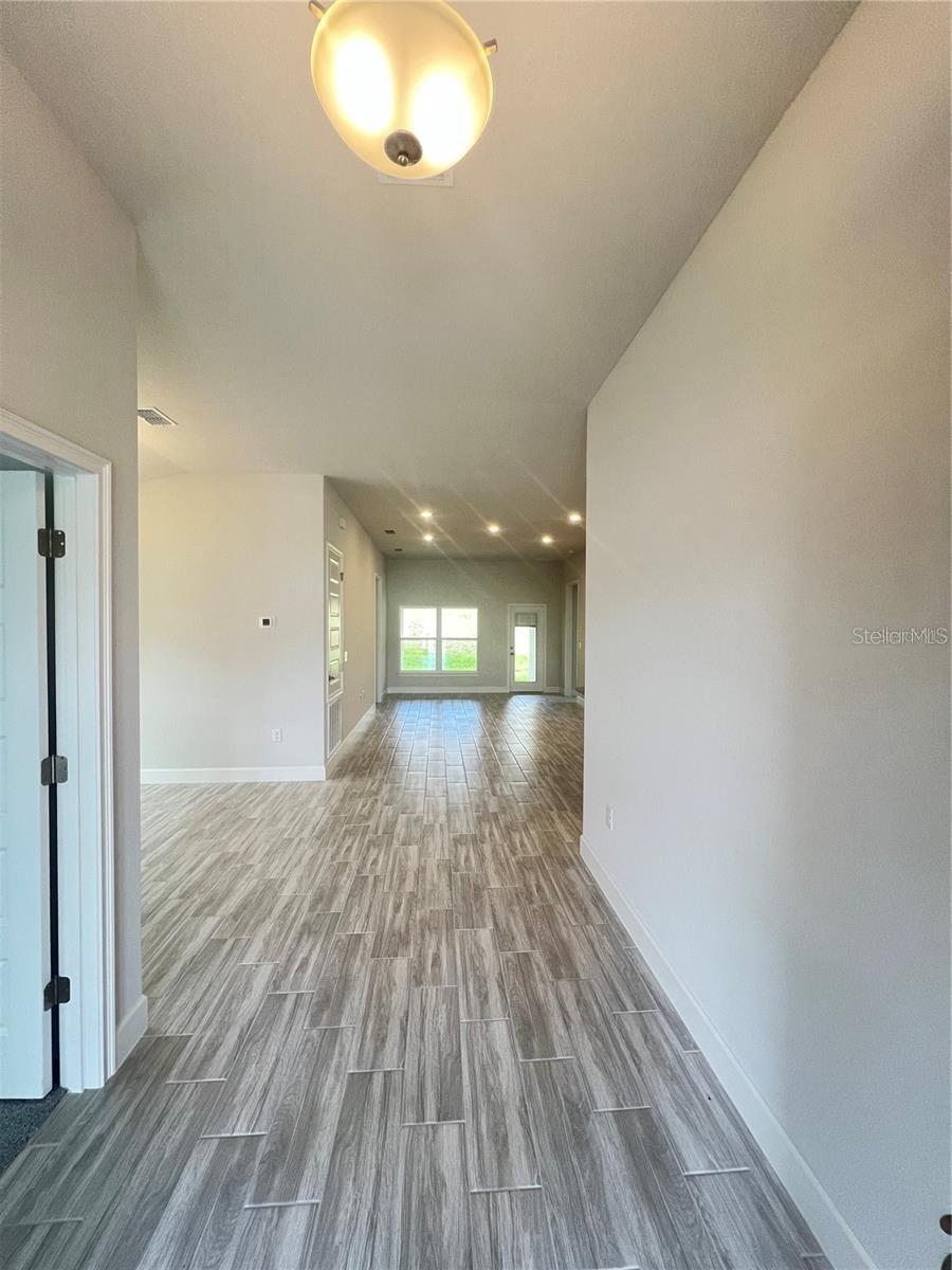 9380 HIGHLAND HILLS DR ST — photo 15