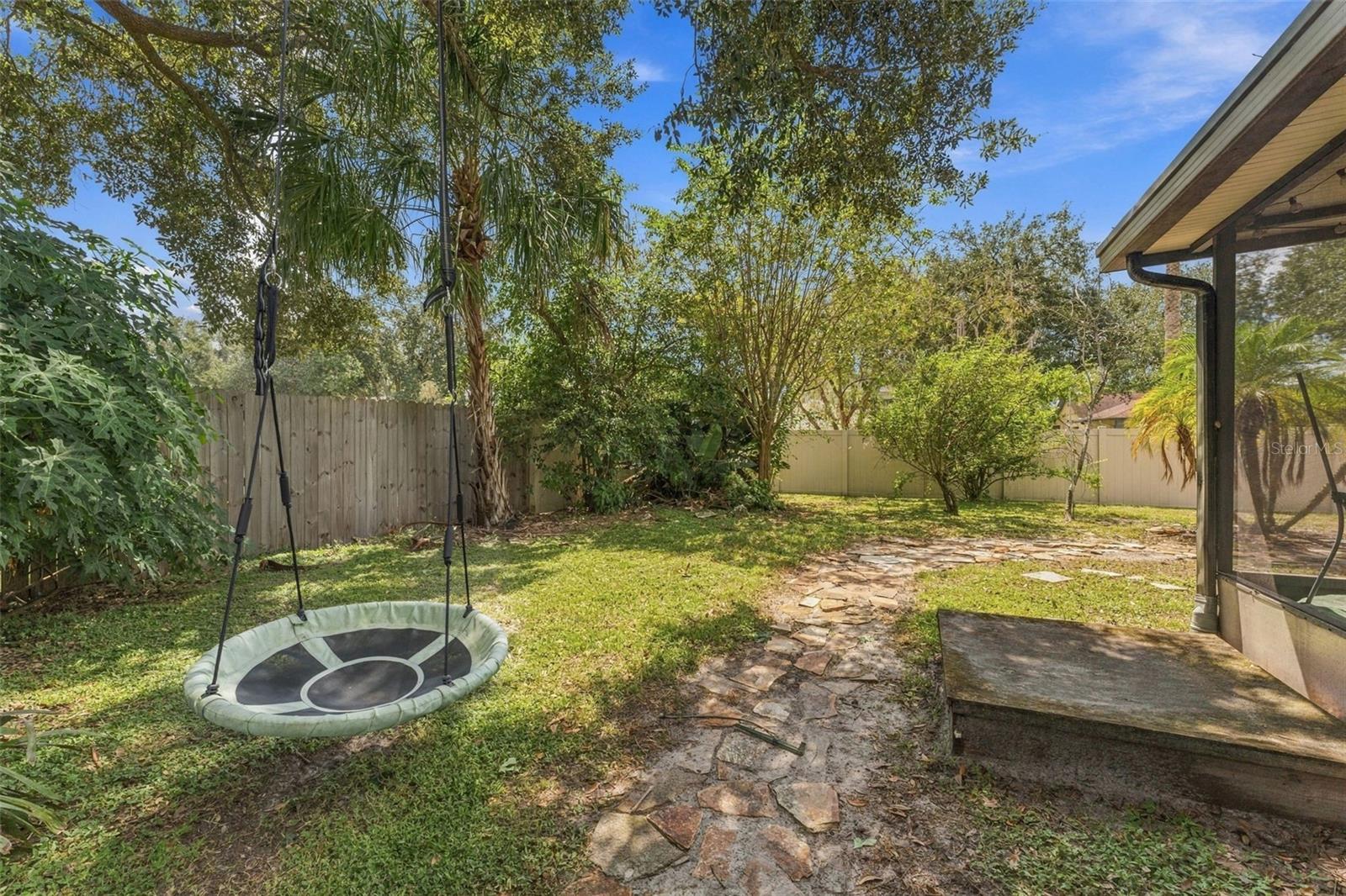 15801 COUNTRY LAKE DR — photo 39