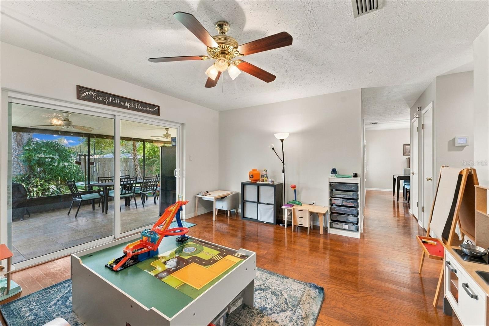 15801 COUNTRY LAKE DR — photo 15