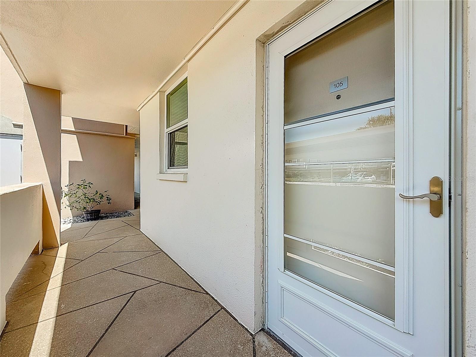 7425 BAY ISLAND DR S #105 — photo 3