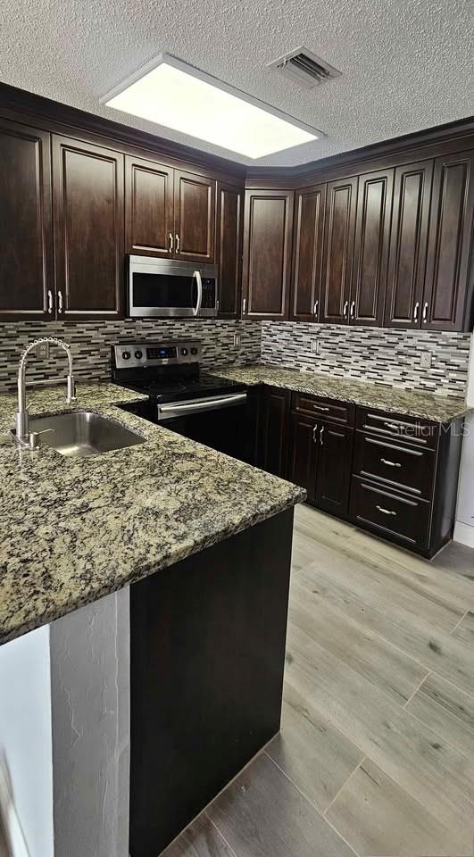 30132 BARNABY LN — photo 3